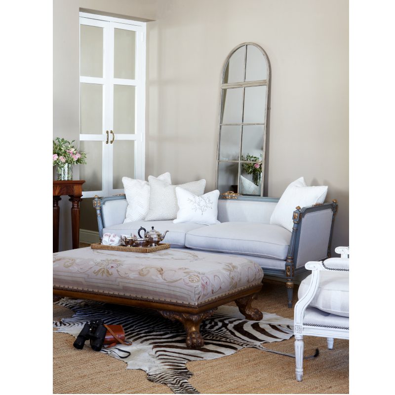 Louis XVI Decorex Couch - Image 7